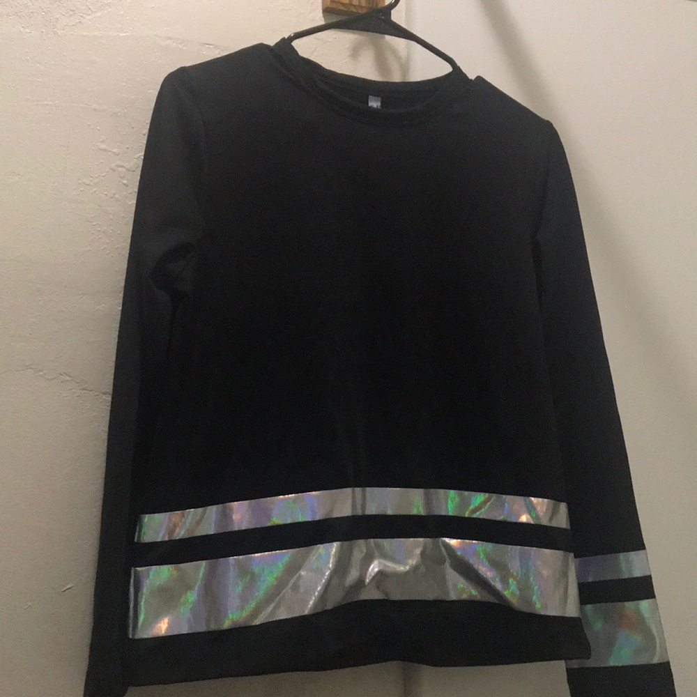 Black long sleeve work out shirt